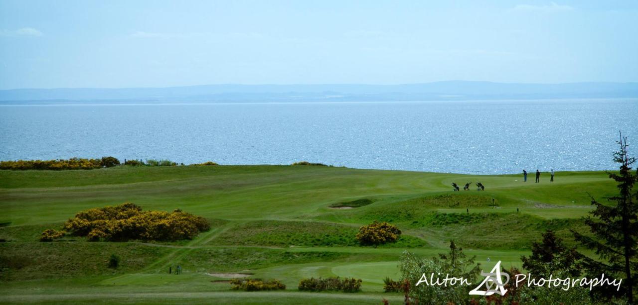 Old Manor Hotel Lundin Links المظهر الخارجي الصورة